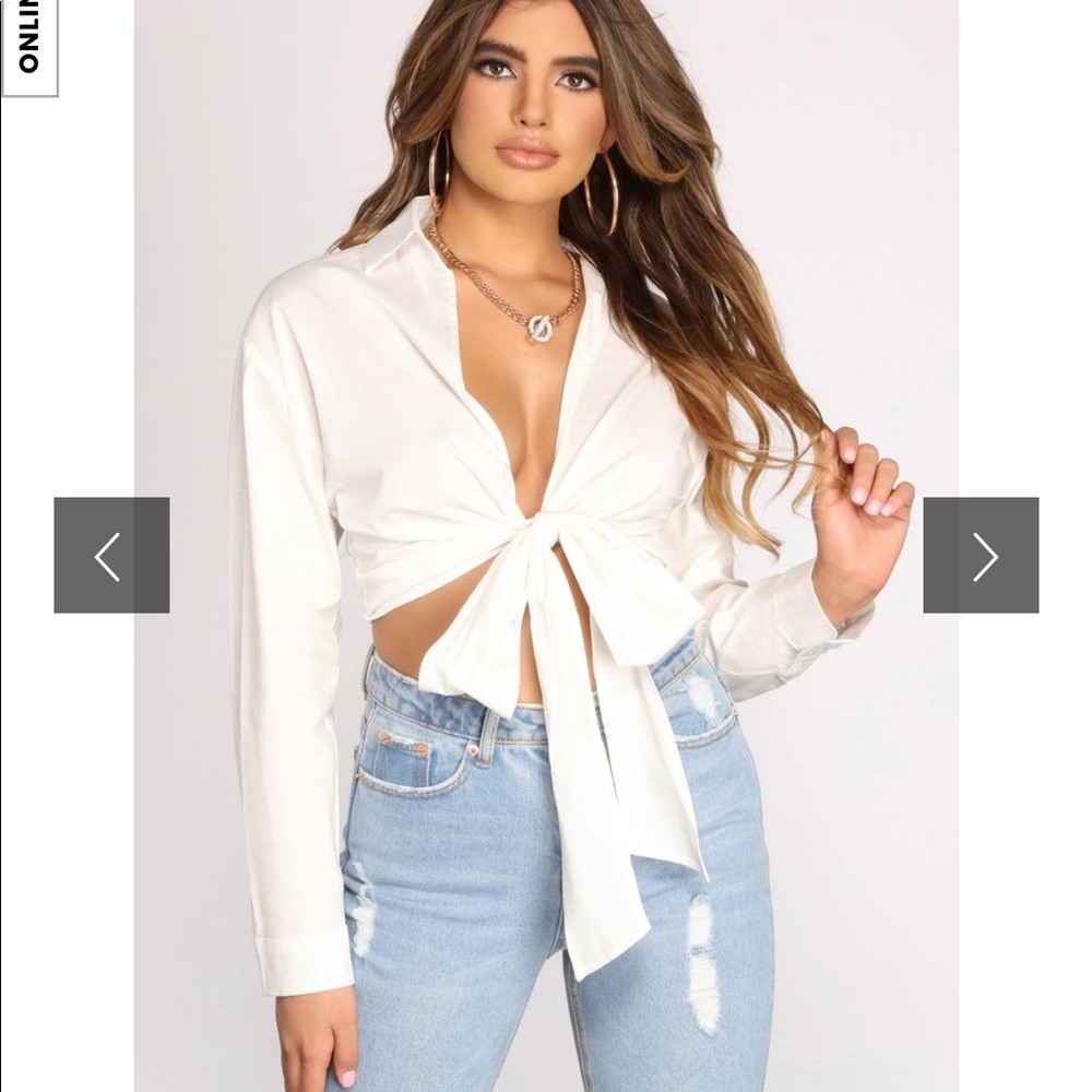 PLUNGE V TIE WAIST CROP TOP